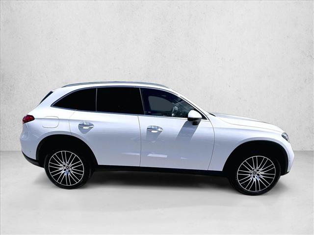 Used 2026 Mercedes-Benz GLC 300 4MATIC image 5