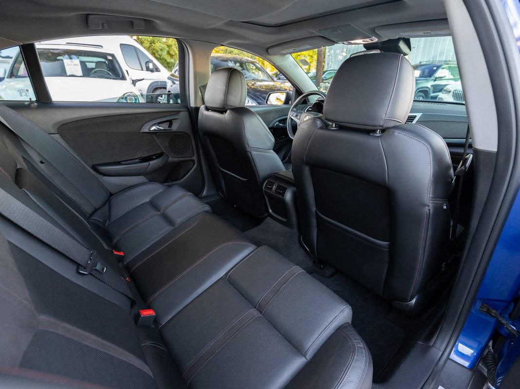 Used 2016 Chevrolet SS RWD image 26