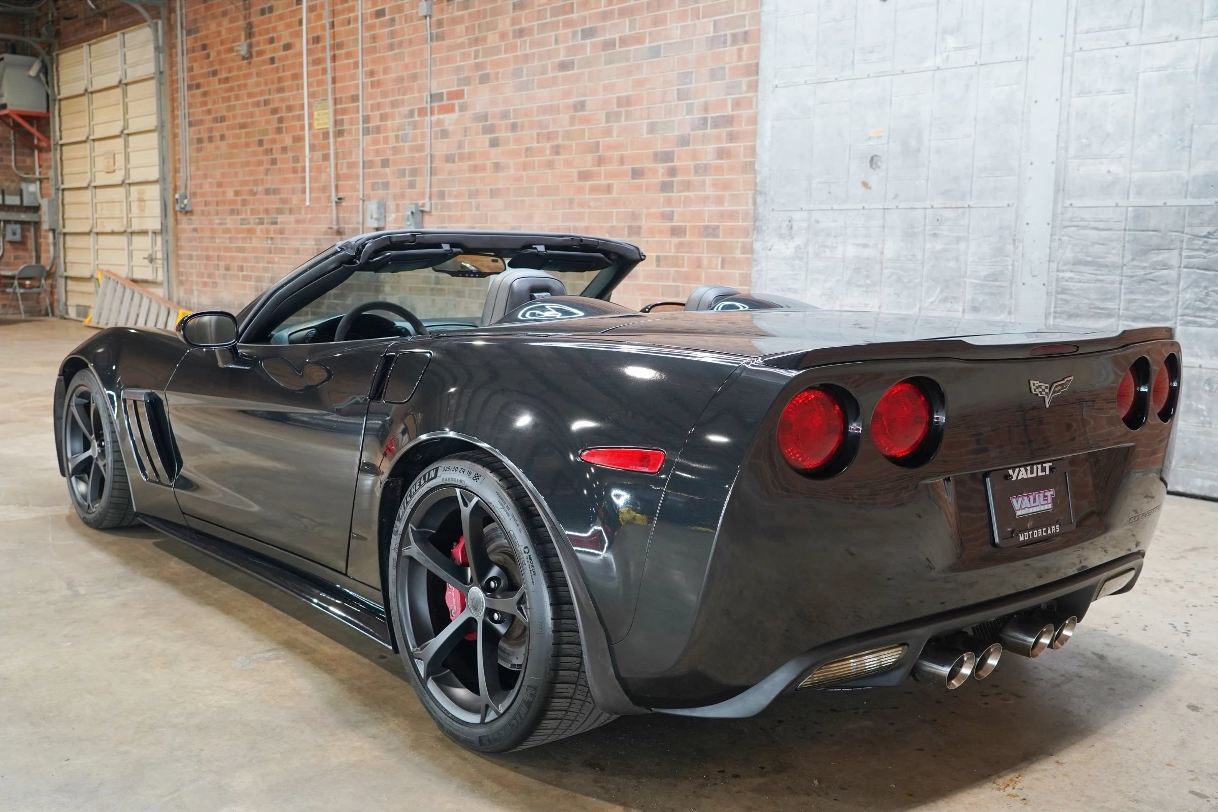 Used 2012 Chevrolet Corvette Grand Sport w/ 3LT Preferred Equipment Group RWD image 29