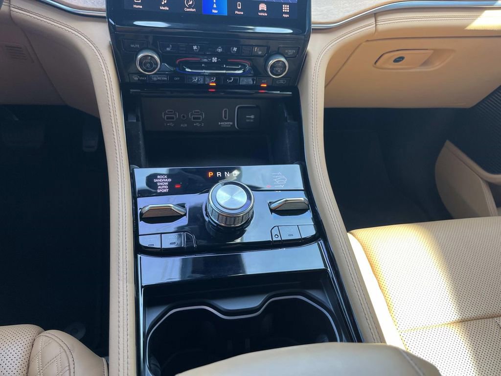 Used 2022 Jeep Grand Cherokee L Summit image 36