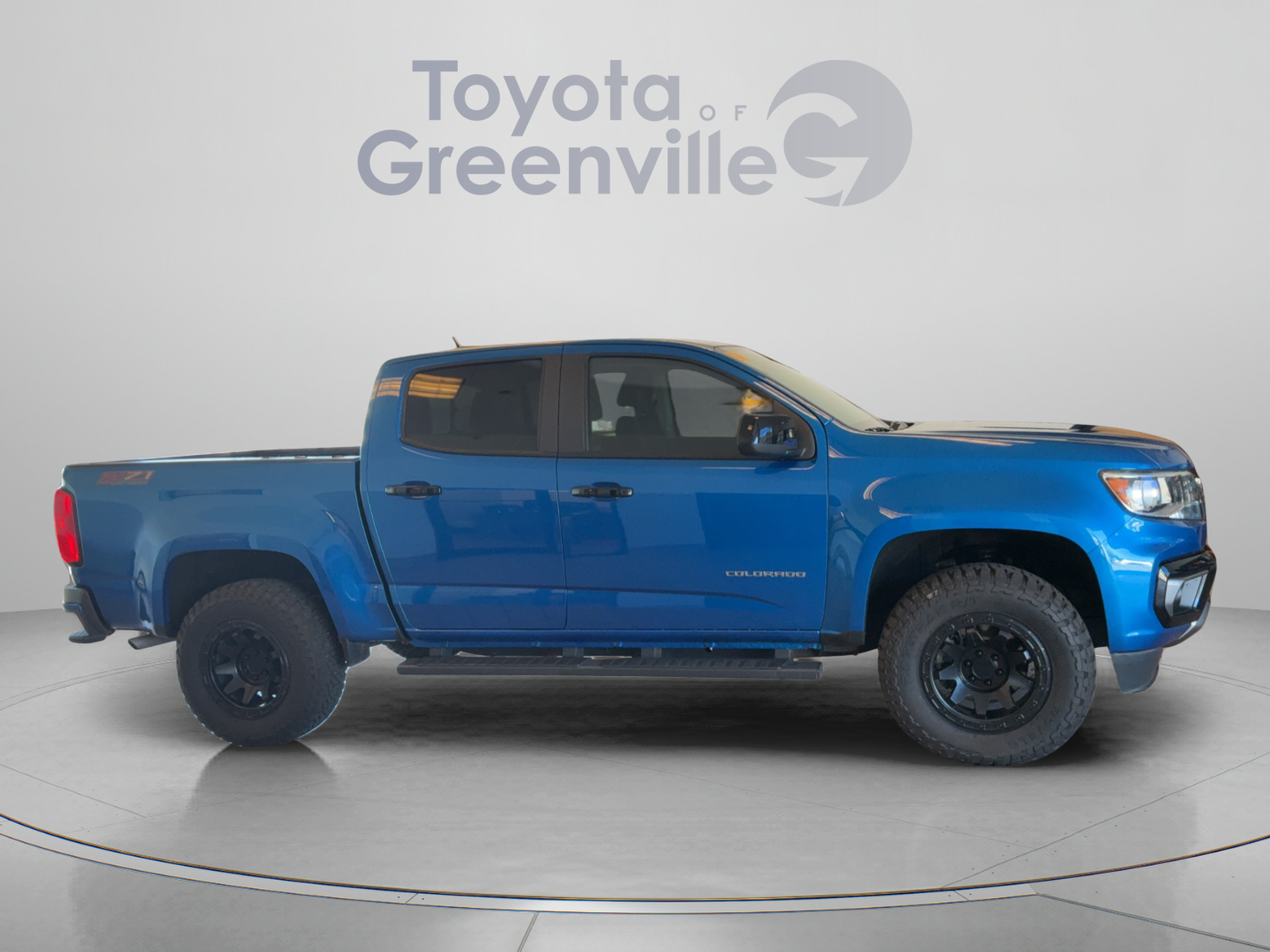 Used 2022 Chevrolet Colorado Z71 AWD/4WD image 7