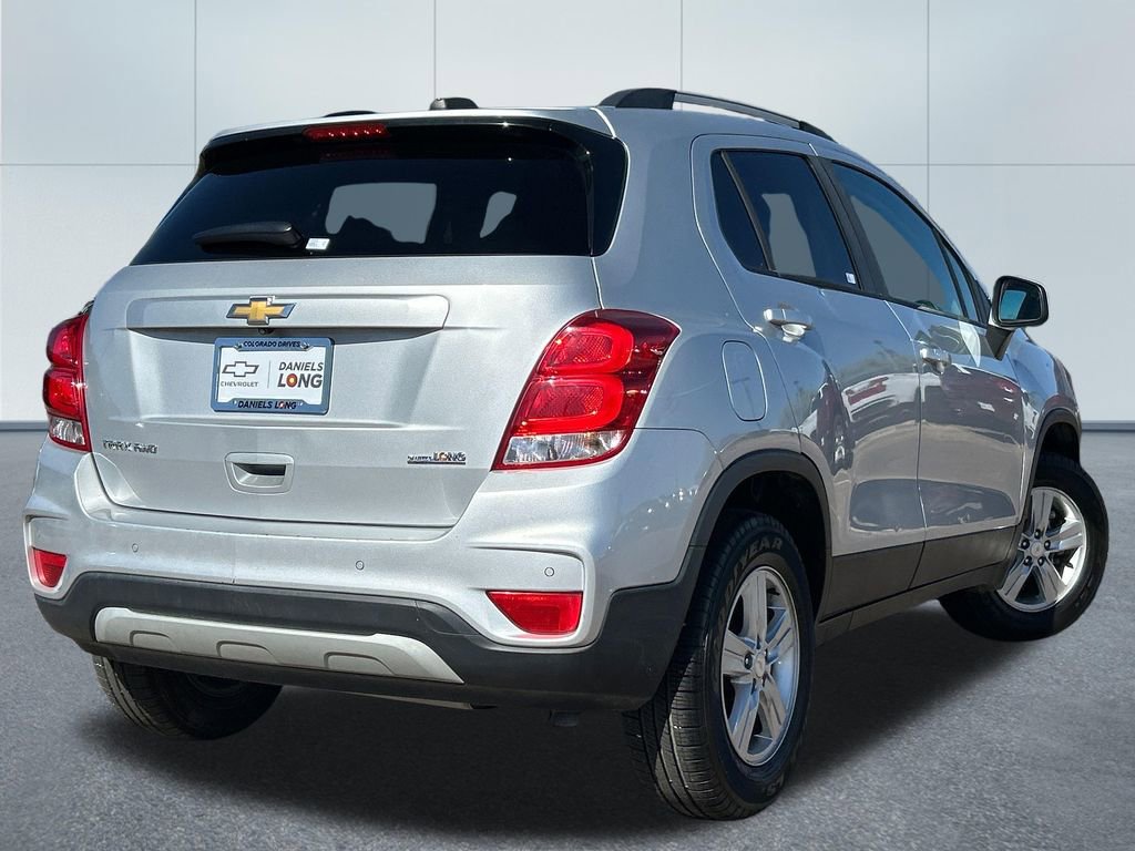 Used 2022 Chevrolet Trax LT w/ Driver Confidence Package AWD/4WD image 2