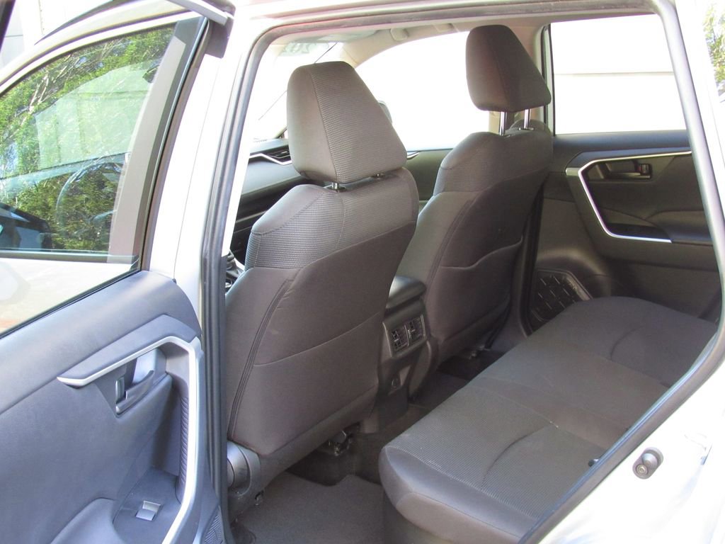 Certified 2025 Toyota RAV4 LE AWD/4WD image 14