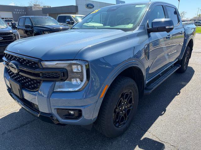 Certified 2025 Ford Ranger Lariat w/ FX4 Off-Road Package AWD/4WD image 4
