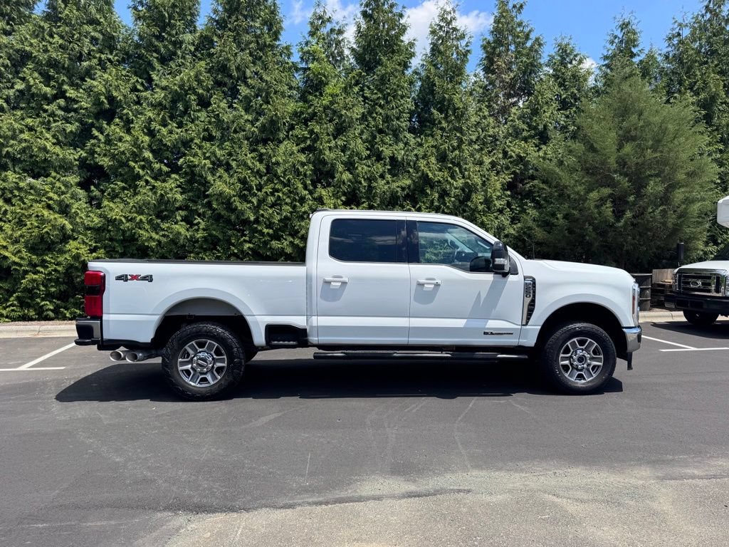 Used 2024 Ford F250 Lariat AWD/4WD image 4