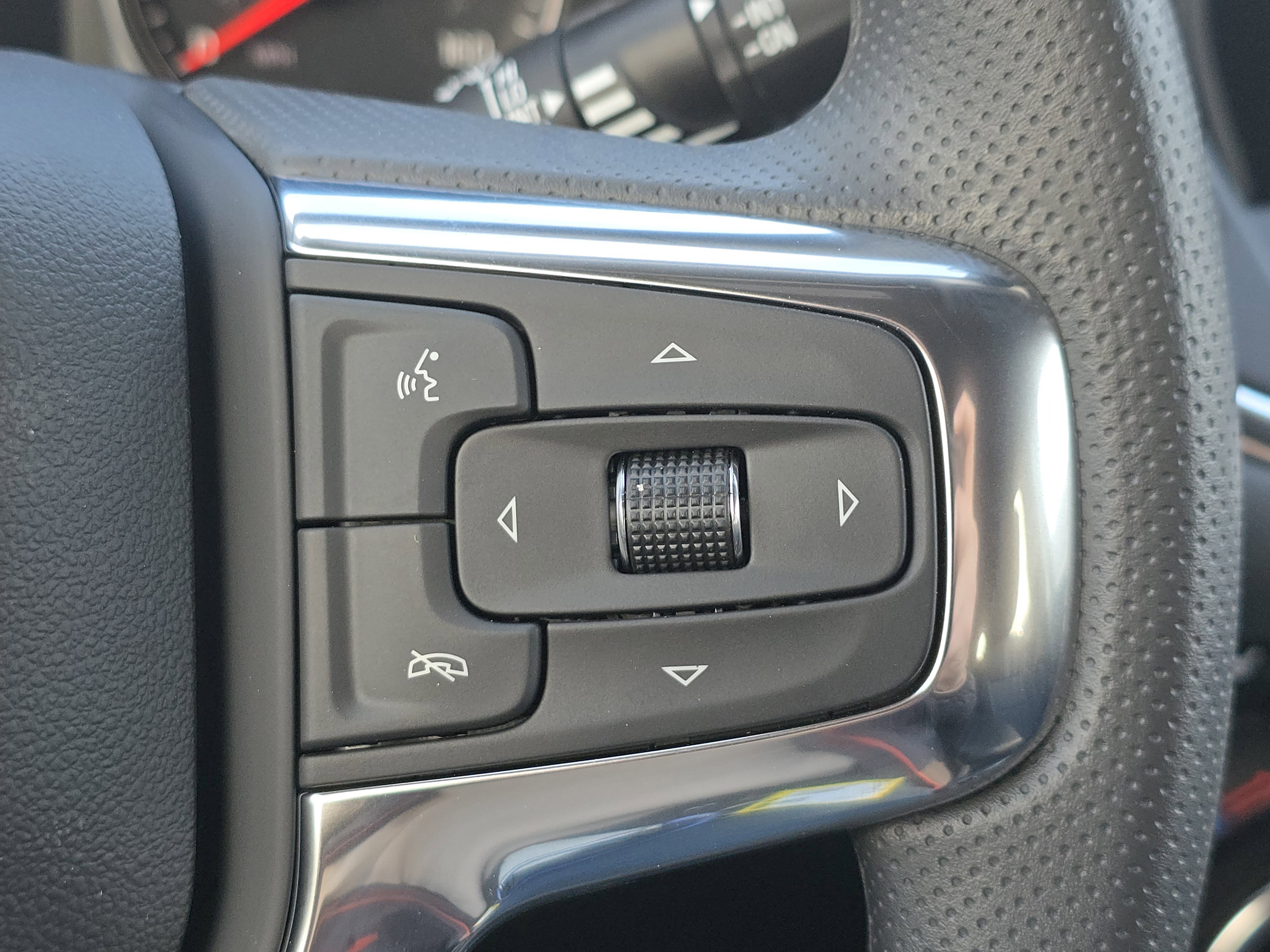 New 2026 Chevrolet Blazer LT w/ Convenience Package image 27