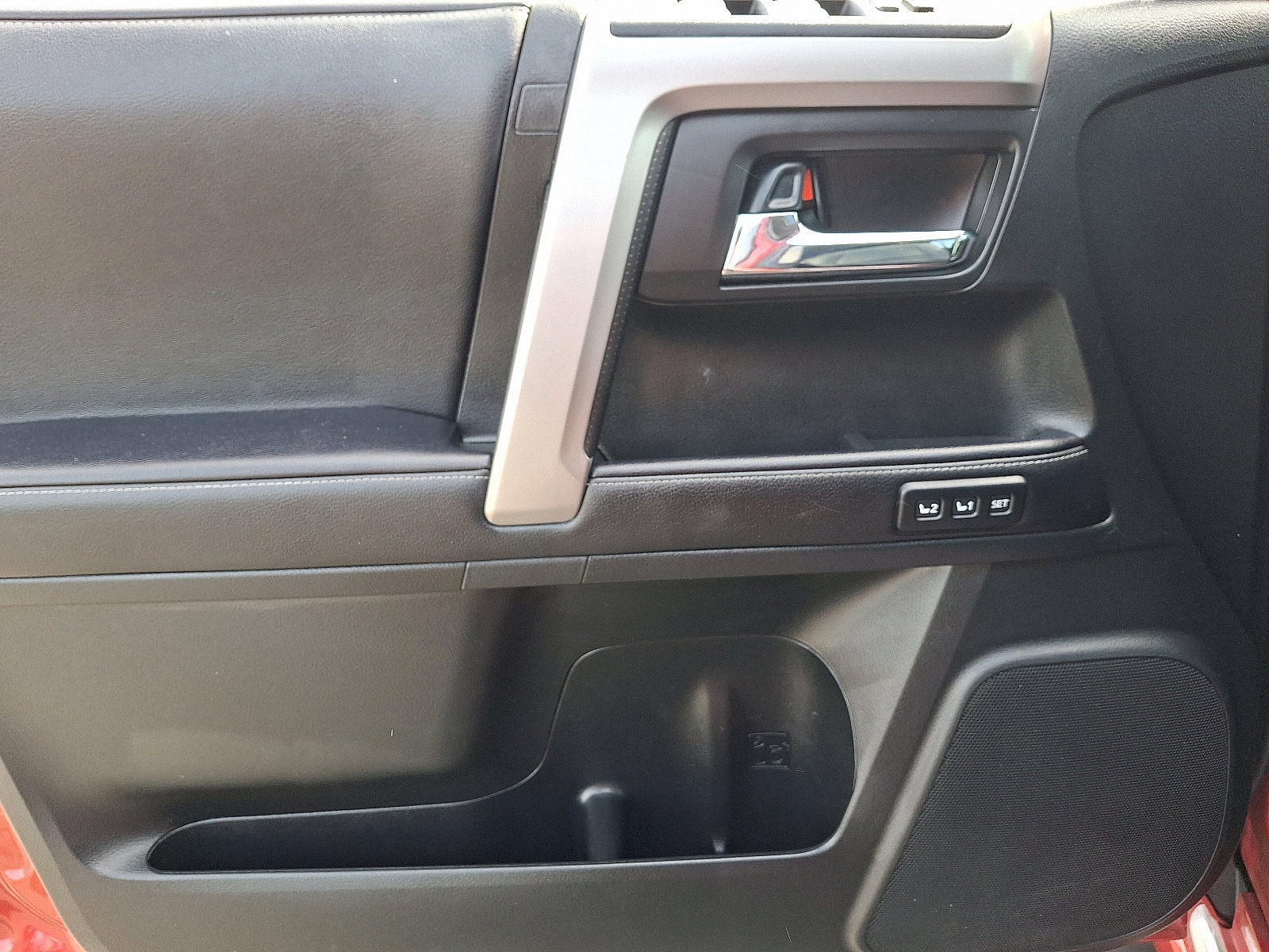Used 2023 Toyota 4Runner Limited AWD/4WD image 13