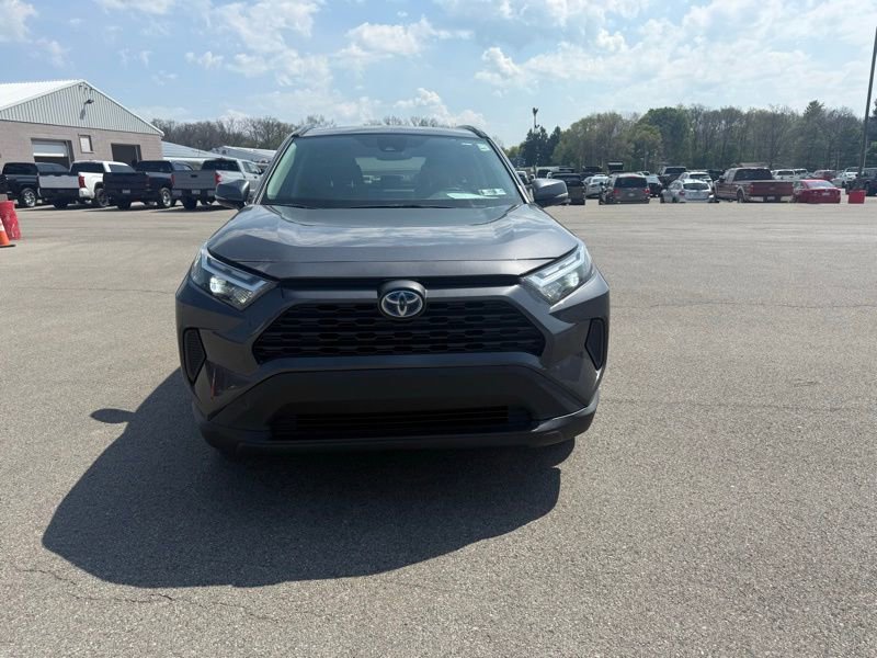Used 2024 Toyota RAV4 XLE w/ Convenience Package AWD/4WD image 2