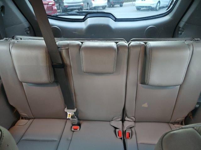 Used 2016 Toyota Highlander Limited image 16