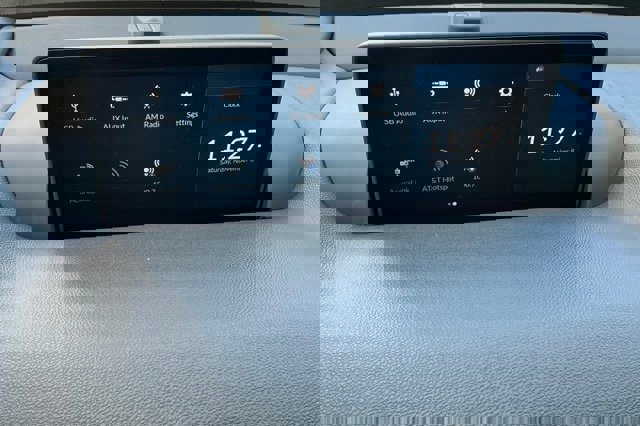 Used 2023 Acura TLX image 25