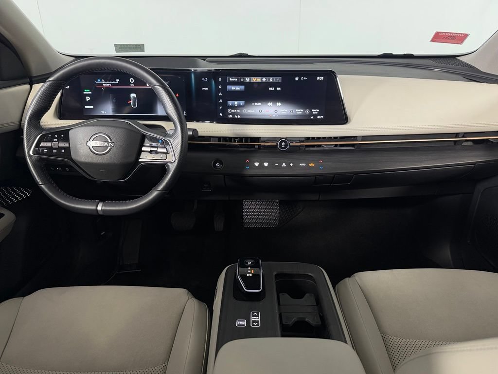 Used 2023 Nissan Ariya FWD image 13