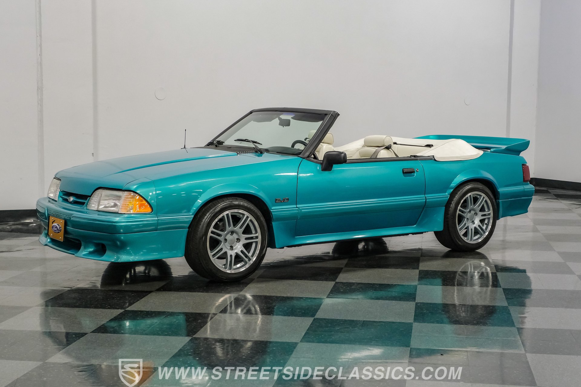 Used 1991 Ford Mustang LX RWD image 6