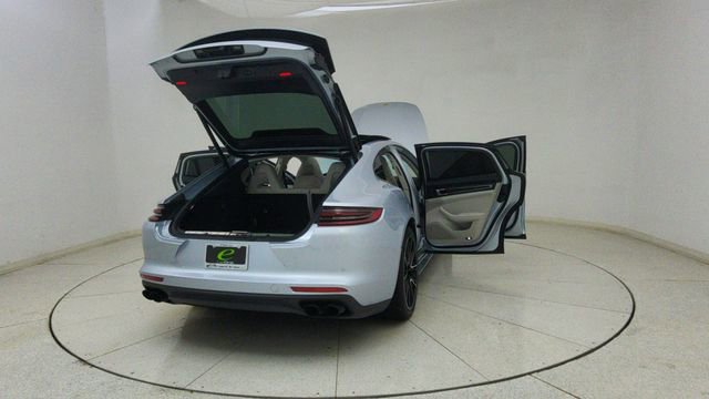 Used 2018 Porsche Panamera 4S image 73