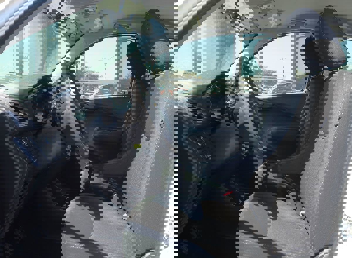 Used 2019 Chevrolet Spark LS image 37