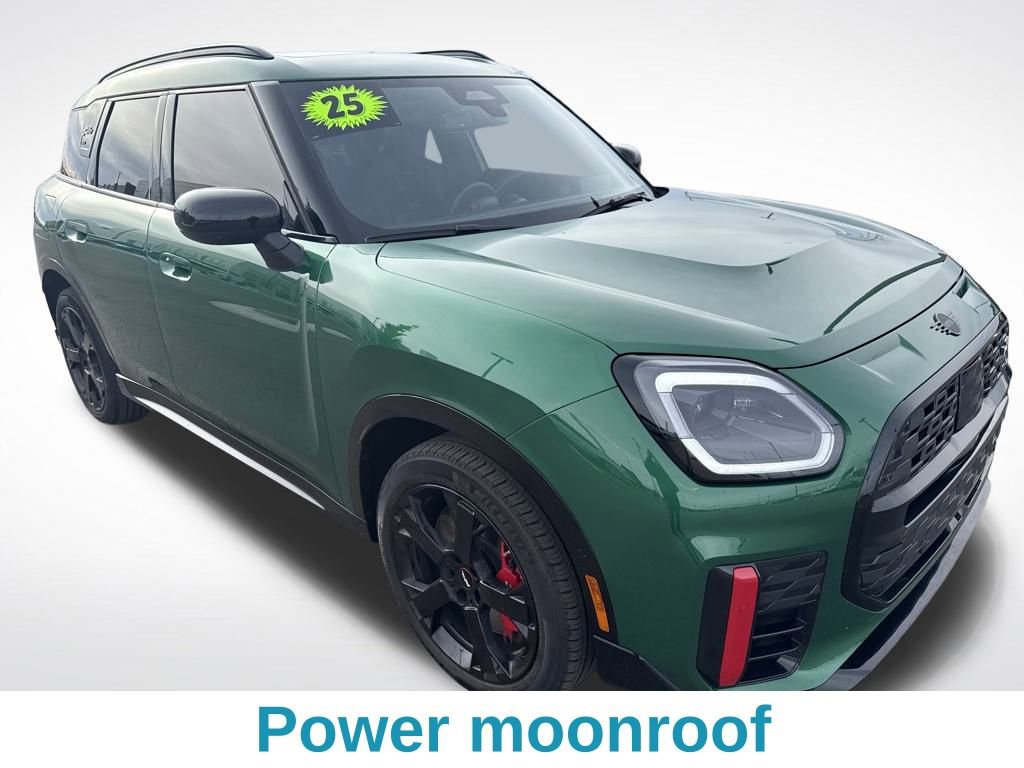 Used 2025 MINI Cooper Countryman John Cooper Works image 9
