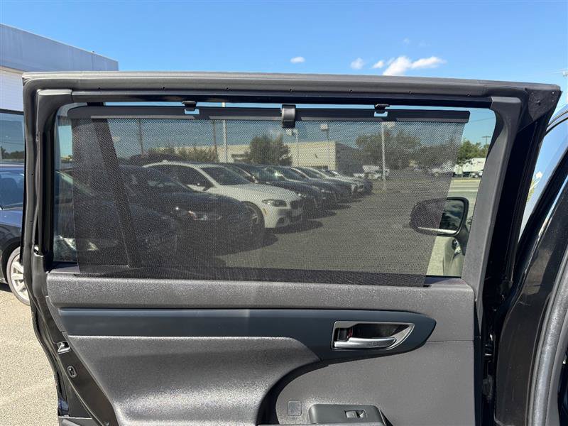 Used 2023 Toyota Highlander XLE FWD image 20