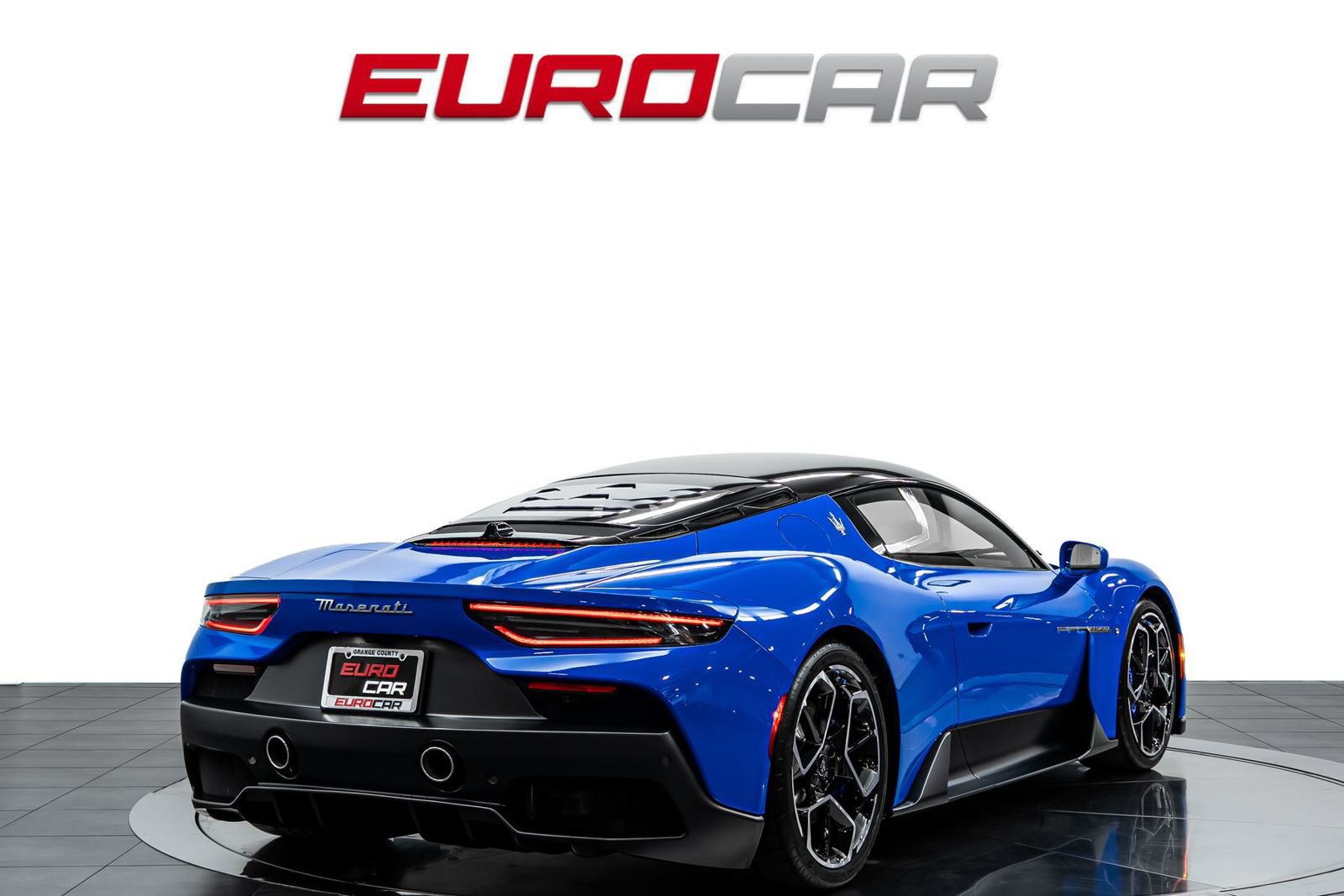 Used 2023 Maserati MC20 Coupe RWD image 5