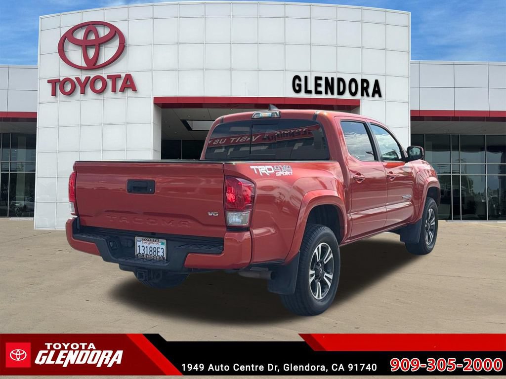 Used 2017 Toyota Tacoma TRD Sport w/ Tow Package (A/T) AWD/4WD image 10