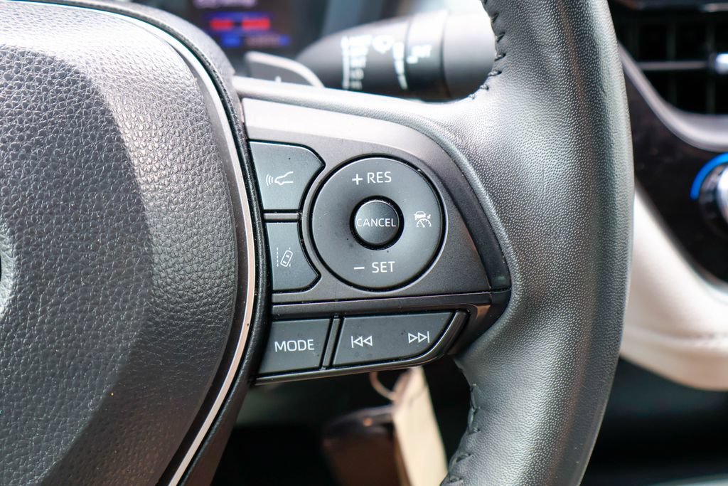 Used 2022 Toyota Corolla SE FWD image 15