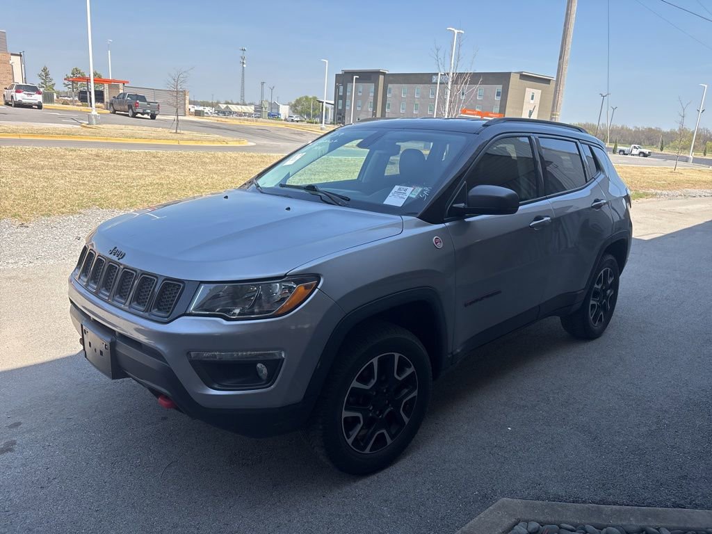 Used 2019 Jeep Compass Trailhawk image 3