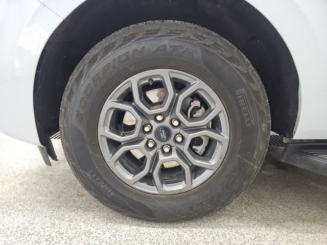 Used 2025 Ford Expedition Max Active AWD/4WD image 10