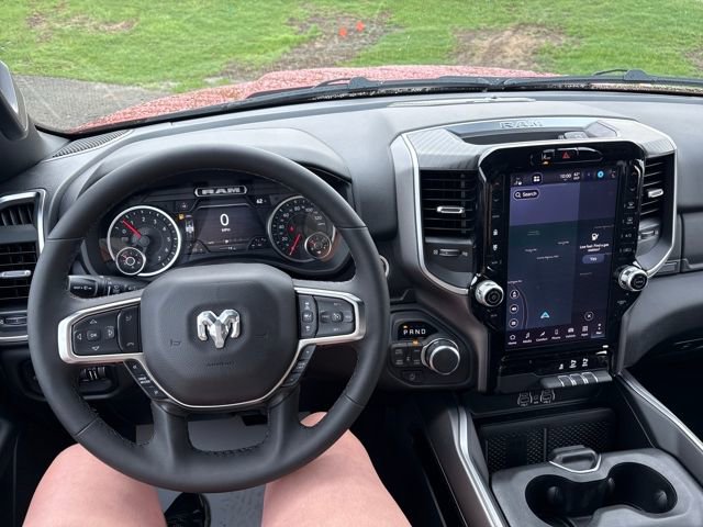 New 2026 RAM 1500 4x4 Crew Cab image 10