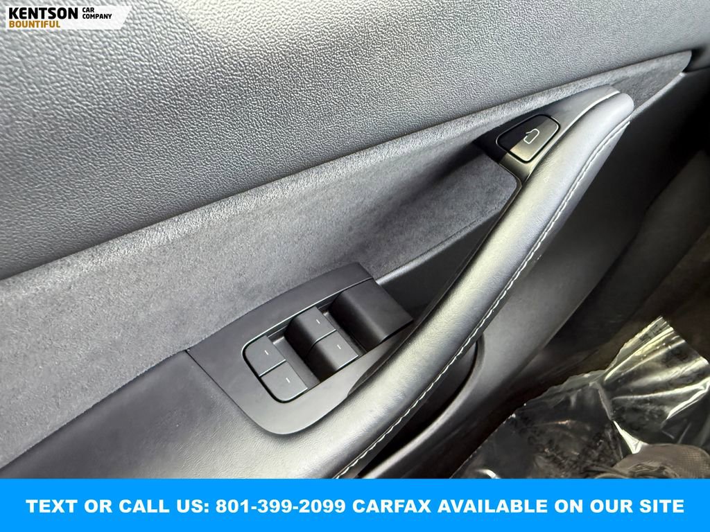 Used 2022 Tesla Model Y Performance image 18