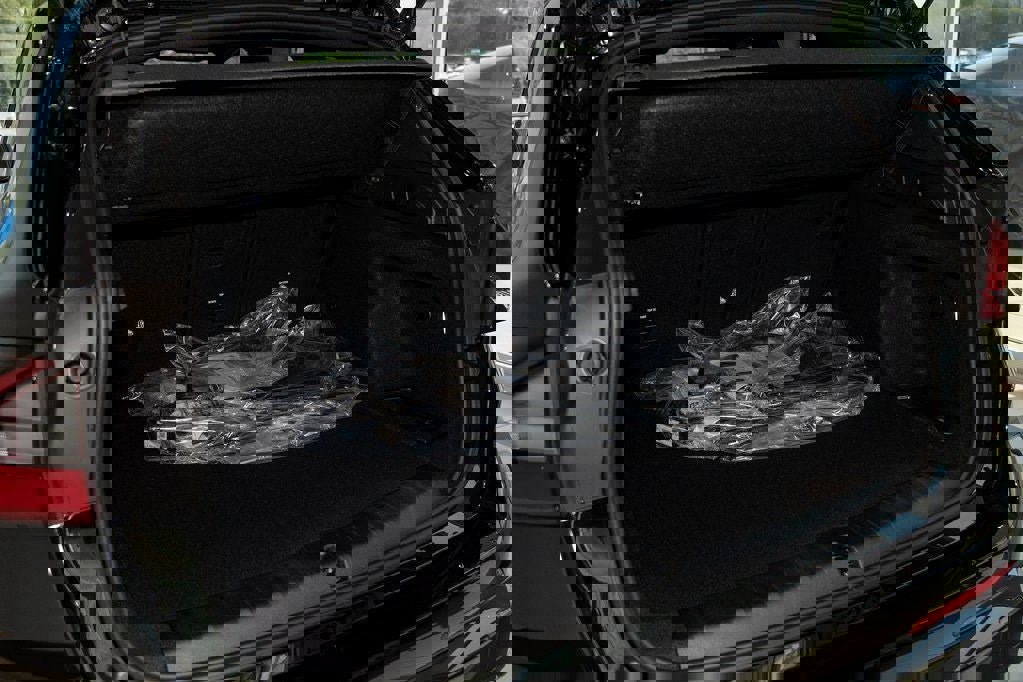 Used 2025 BMW X1 xDrive28i w/ Technology Package image 11