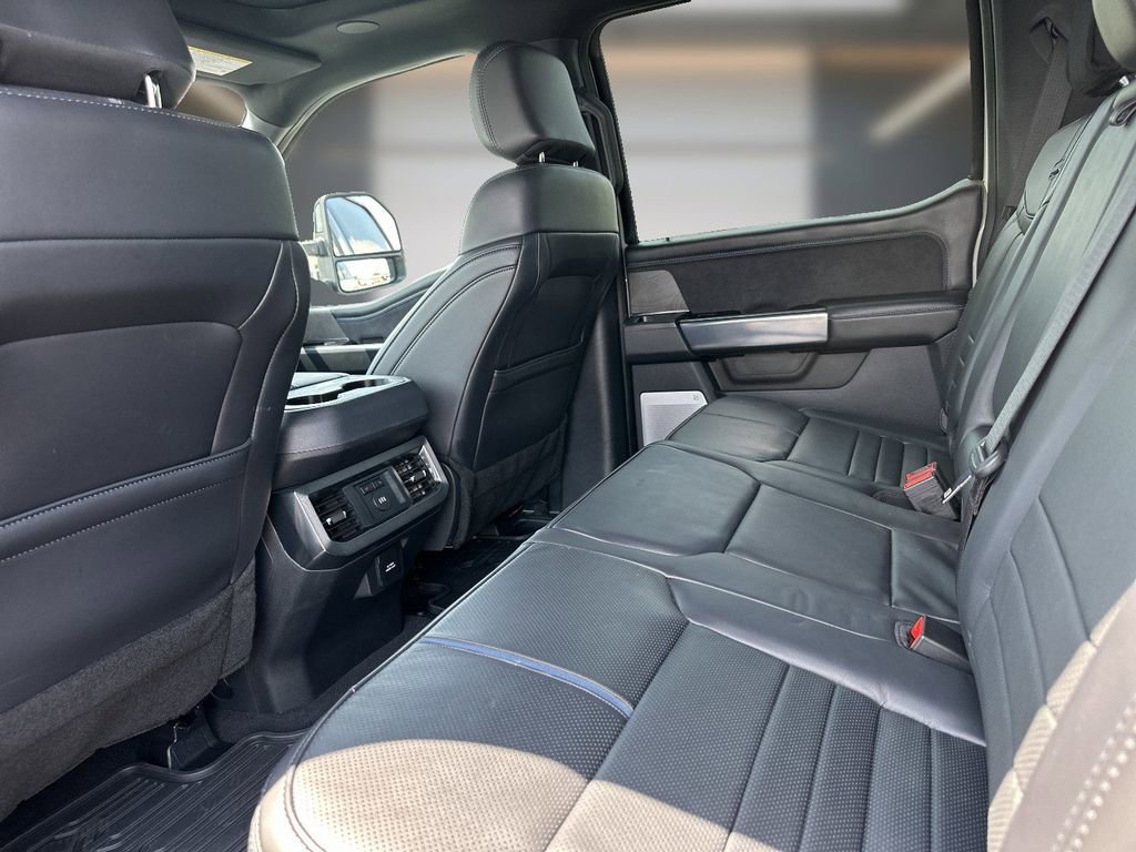 Used 2025 Ford F350 Platinum AWD/4WD image 13