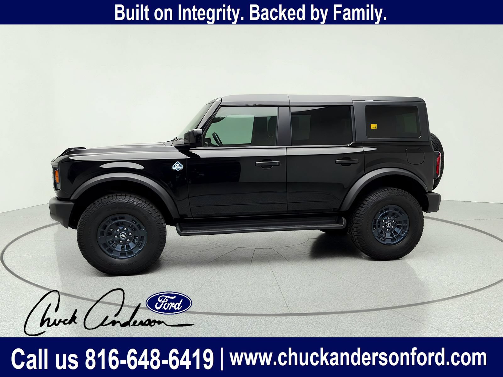 New 2026 Ford Bronco Outer Banks w/ Sasquatch Package AWD/4WD image 4