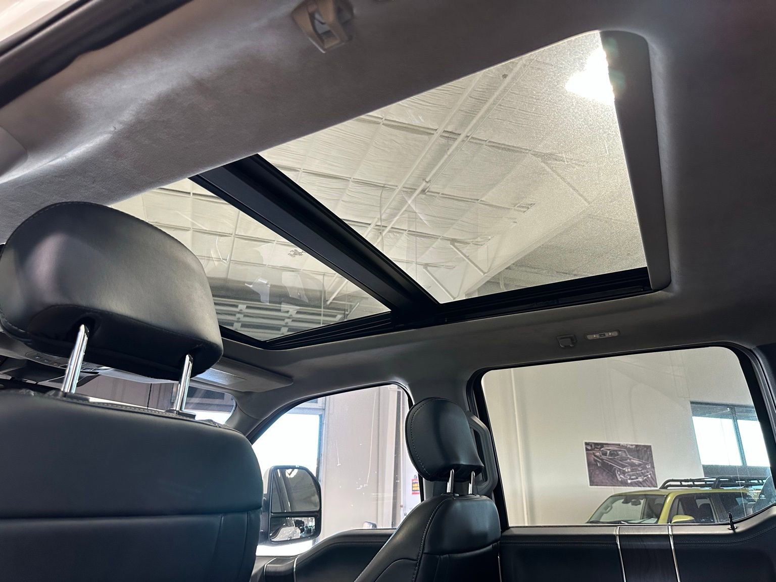 Used 2022 Ford F450 Limited w/ FX4 Off-Road Package image 36