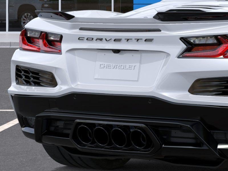 New 2027 Chevrolet Corvette Z06 w/ Stealth Interior Trim Package RWD image 15