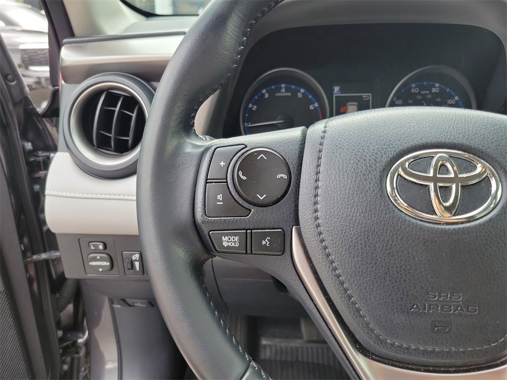 Used 2018 Toyota RAV4 XLE image 30
