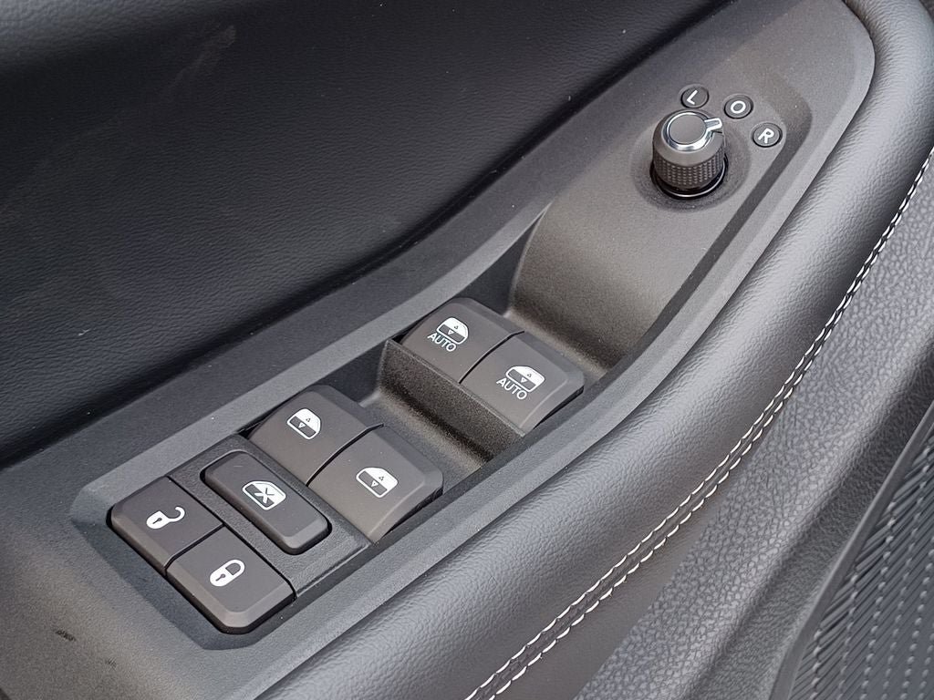 New 2026 Jeep Grand Cherokee L Limited AWD/4WD image 8