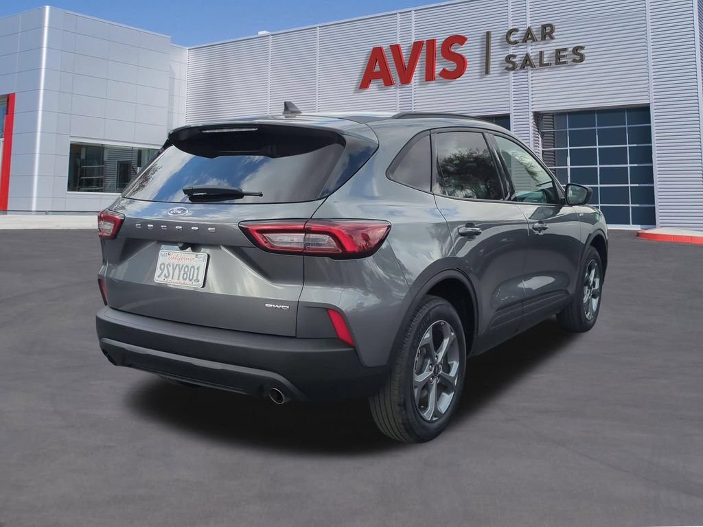 Used 2025 Ford Escape ST-Line AWD/4WD image 6