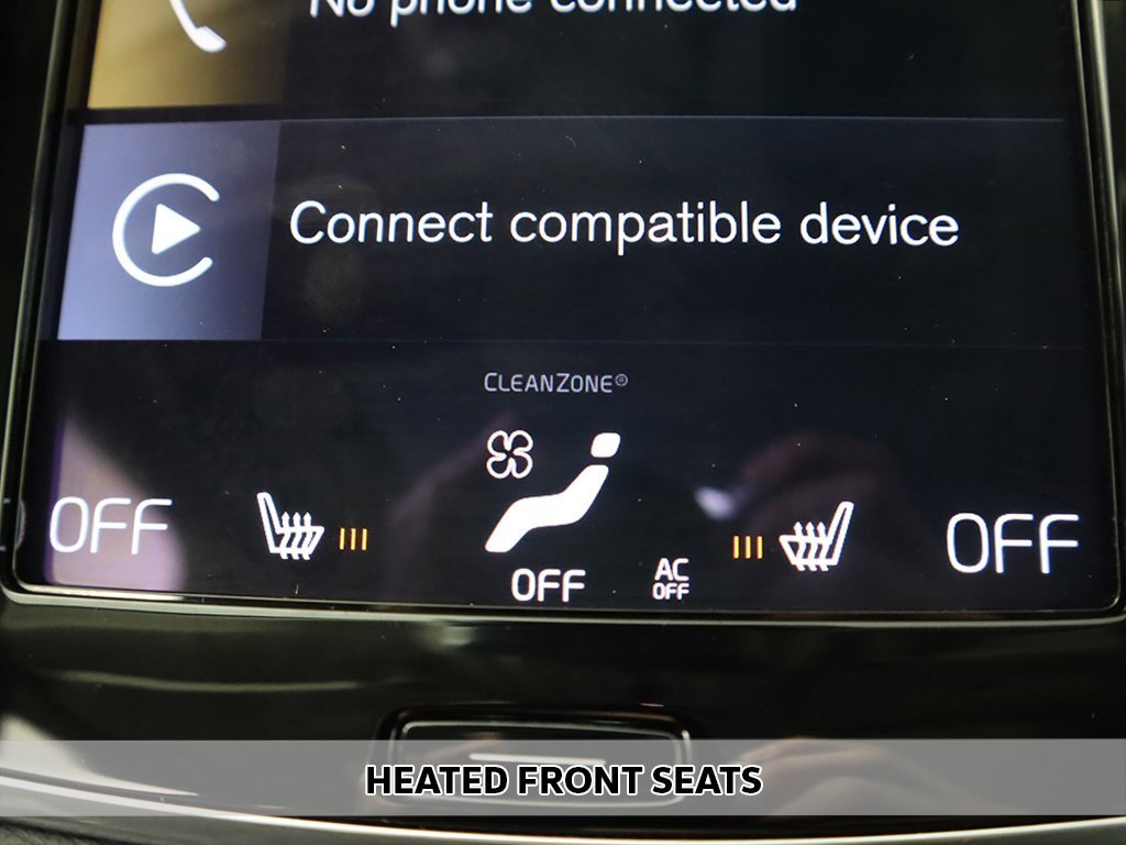 Used 2022 Volvo XC90 T5 Momentum w/ Climate Package image 8