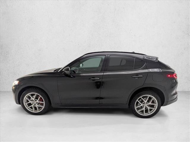 Used 2018 Alfa Romeo Stelvio Ti Sport AWD/4WD image 9