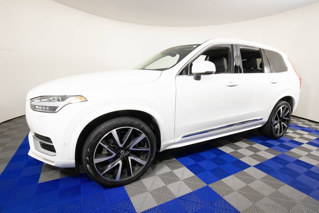 Used 2023 Volvo XC90 B6 Plus w/ Protection Package Premier image 1