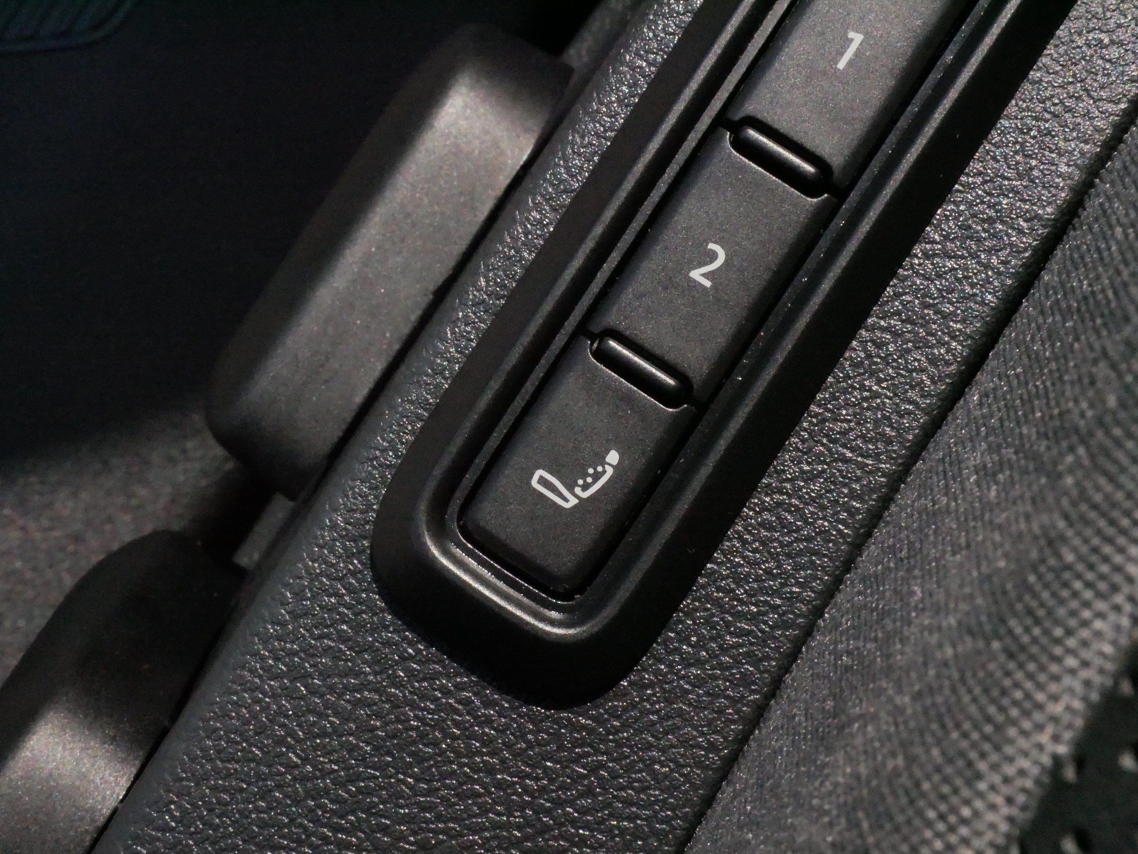 Certified 2024 Volkswagen ID.4 Pro S AWD/4WD image 31