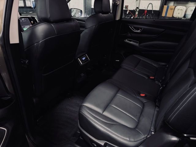 Used 2025 Subaru Ascent Limited w/ Popular Package #1 image 23