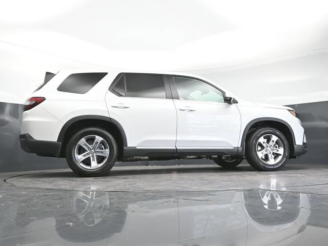Used 2025 Honda Pilot EX-L image 27