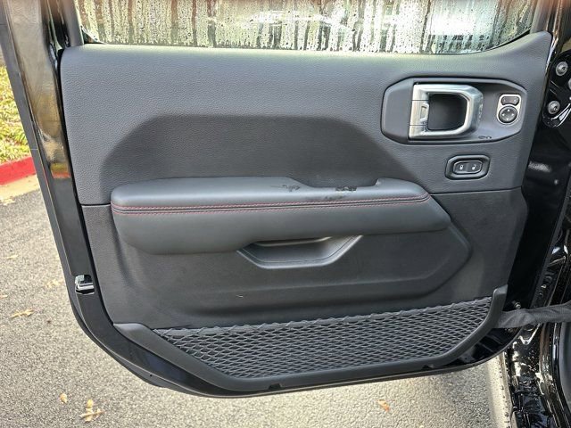 New 2026 Jeep Wrangler Unlimited Rubicon image 10