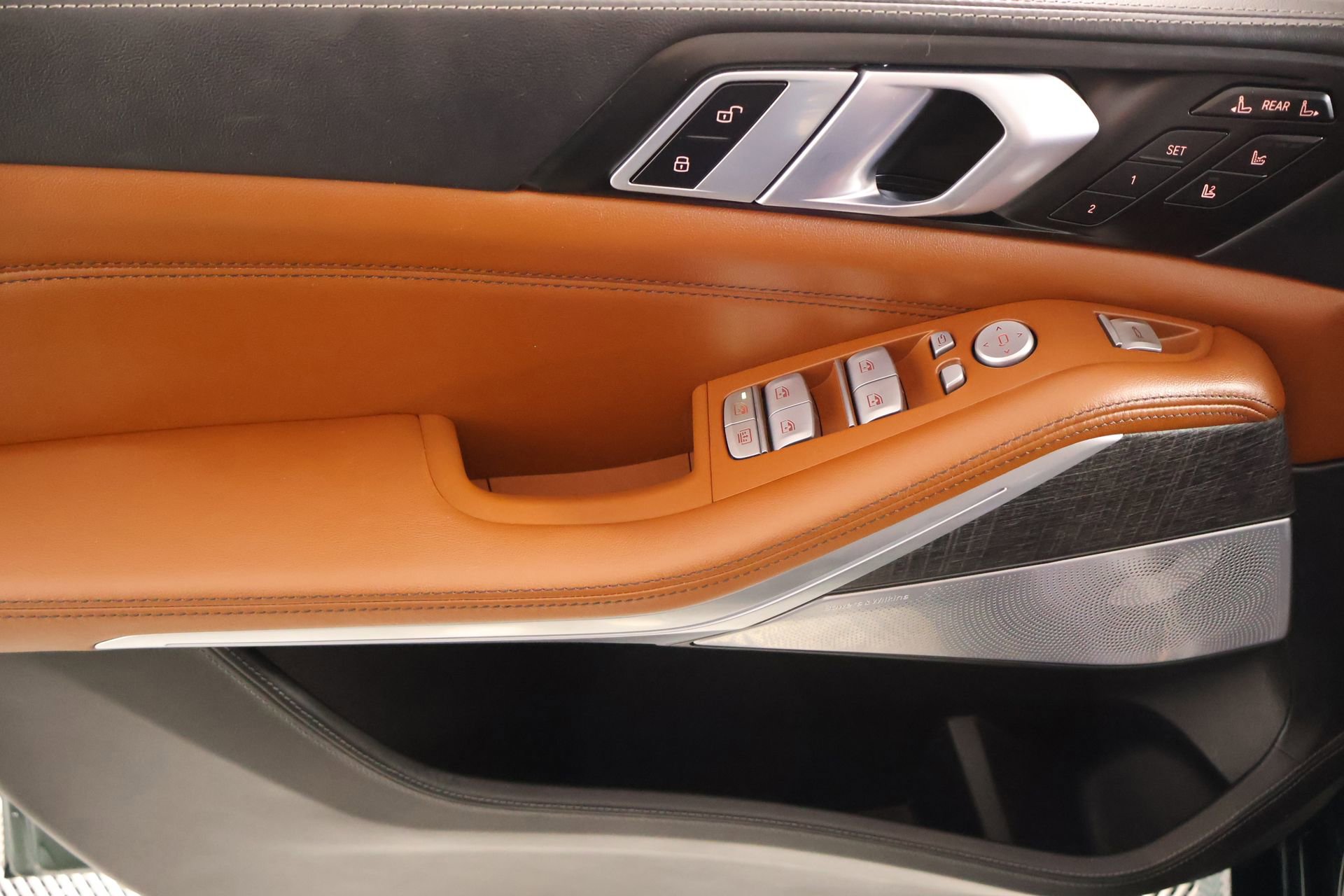 Used 2025 BMW ALPINA XB7 image 18