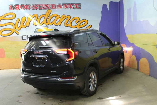 Used 2023 GMC Terrain SLT w/ Infotainment Package II AWD/4WD image 8