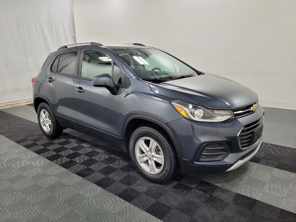Used 2022 Chevrolet Trax LT w/ Driver Confidence Package AWD/4WD image 11