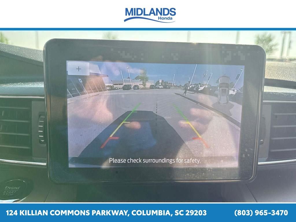 Used 2023 Ford Explorer XLT w/ Equipment Group 202A RWD image 32