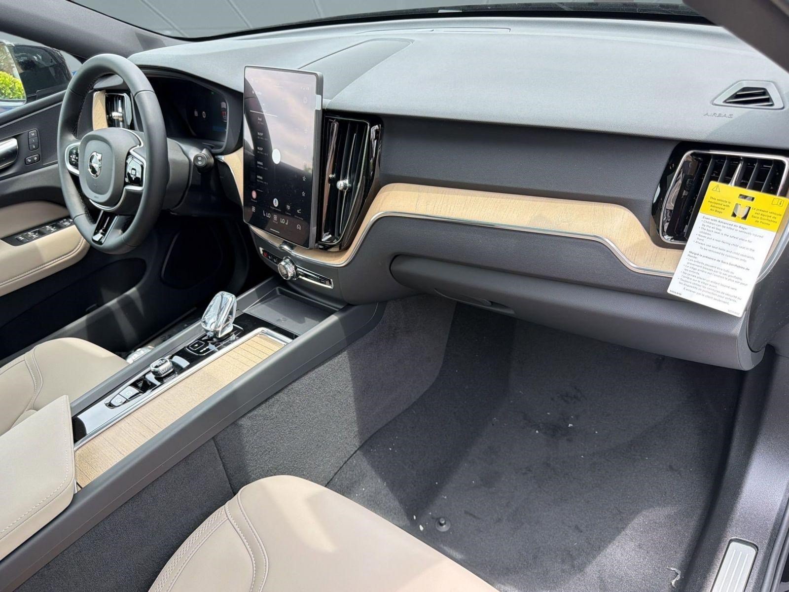 New 2026 Volvo XC60 B5 Plus w/ Protection Package AWD/4WD image 31