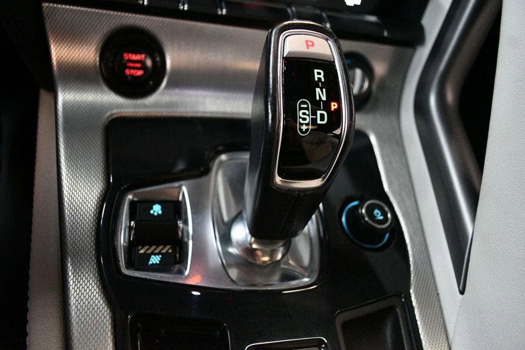 Used 2017 Jaguar F-TYPE Coupe RWD image 46