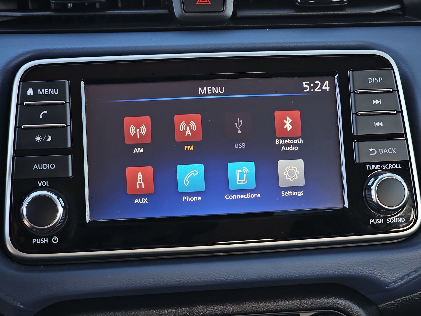 Used 2023 Nissan Versa SV image 20