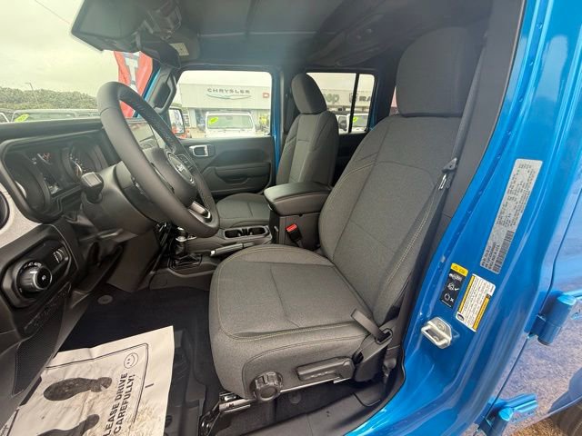 New 2025 Jeep Wrangler Sport S image 9